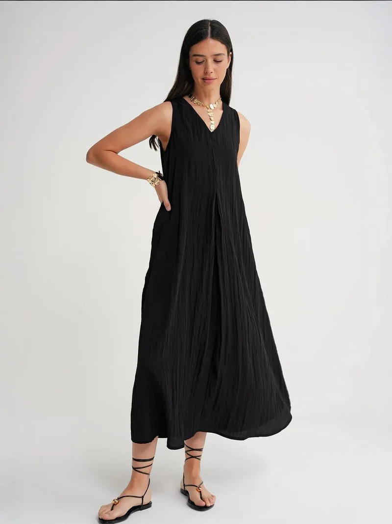 MixRay Mixray V-Neck Maxi Dress