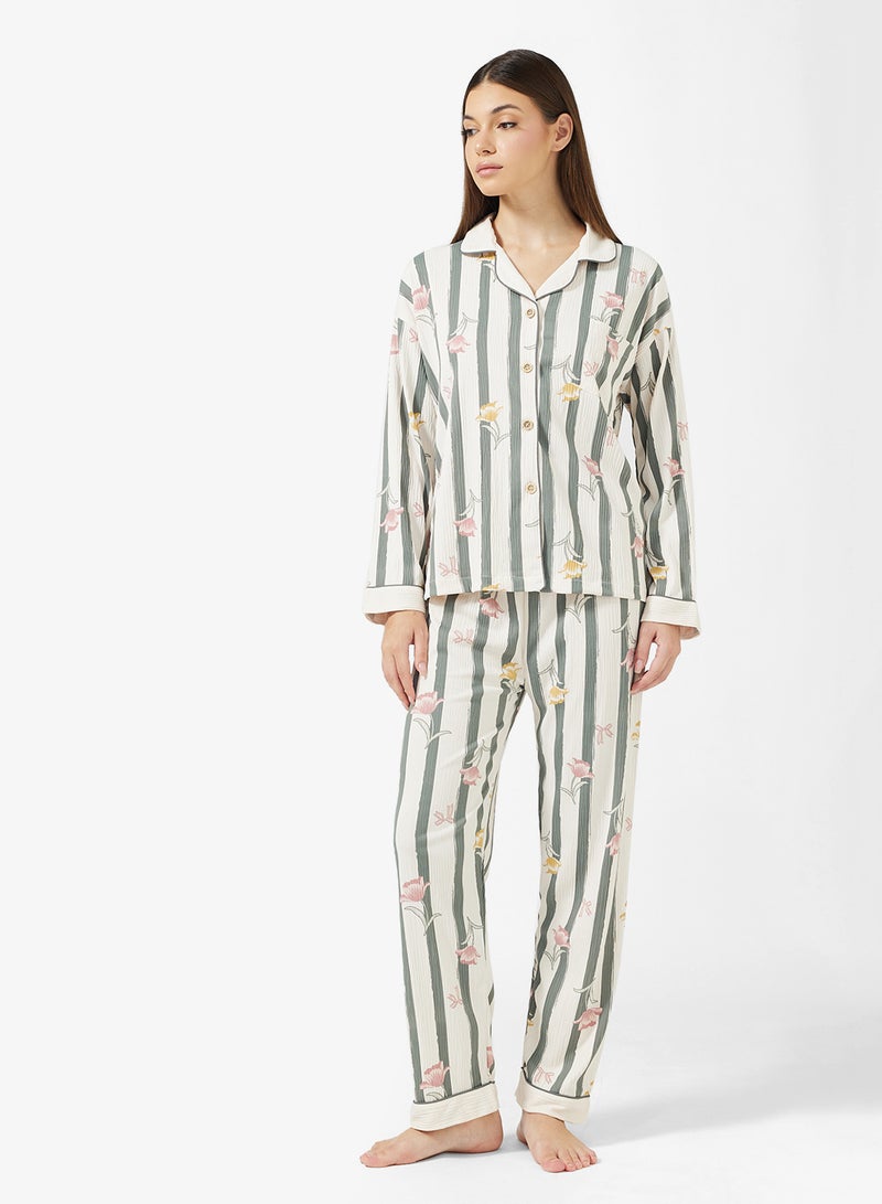 ايلا طقم بيجامة بنقشة الزهور - Image 1