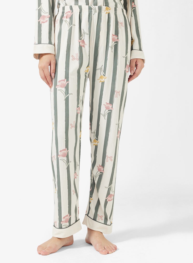 ايلا طقم بيجامة بنقشة الزهور - Image 3