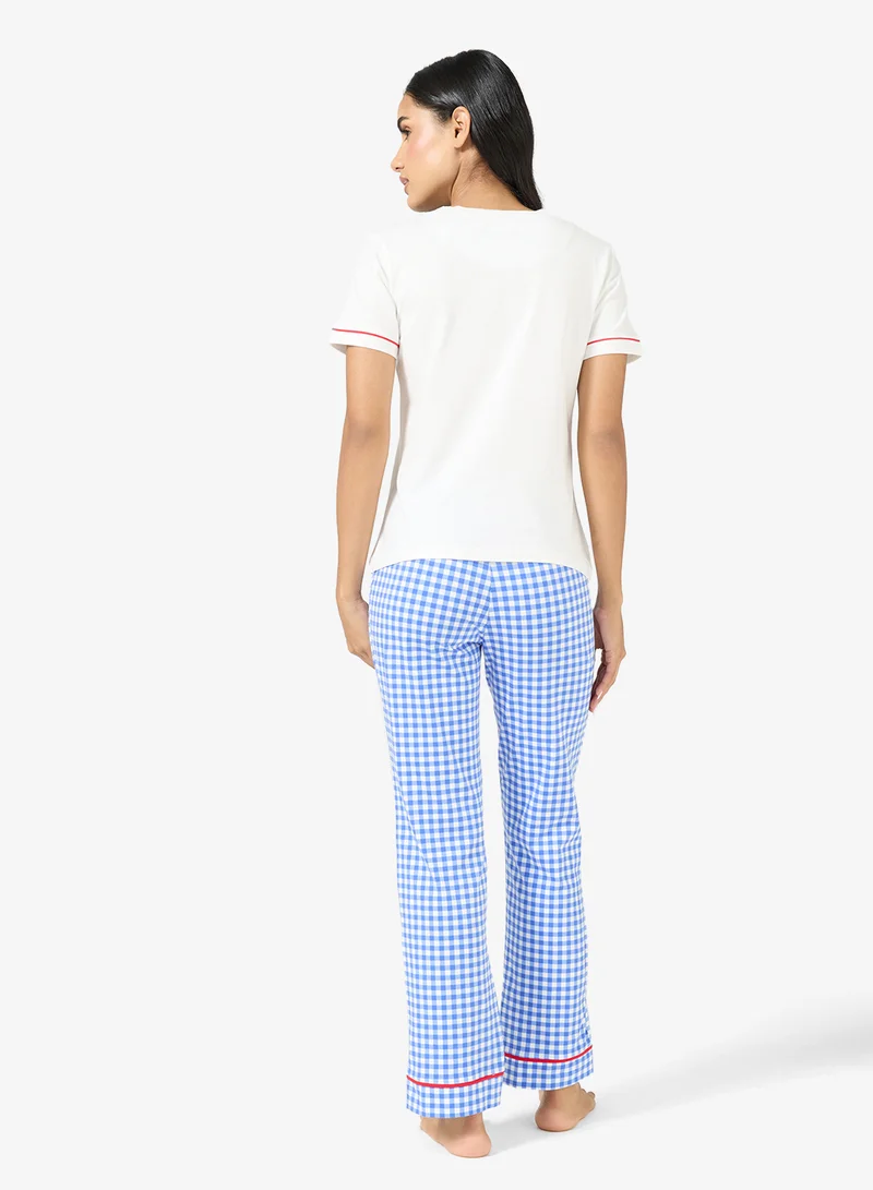 جينجر Graphic T-shirt & Pyjama Set