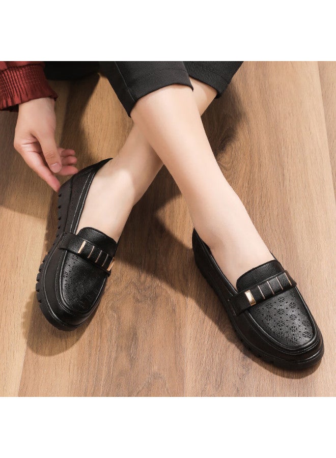 Pull Back Warrior Mom Shoes Middle-aged Sandals Summer Soft-soled Elderly Women's Leather Shoes Single Shoes Anti-slip 50-60 Years Old 0062 Black Size 39 - Image 2