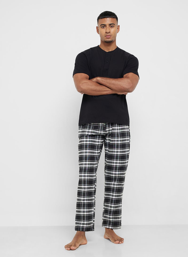 Seventy Five Nightwear T-Shirt & Pants Set  - Image 2