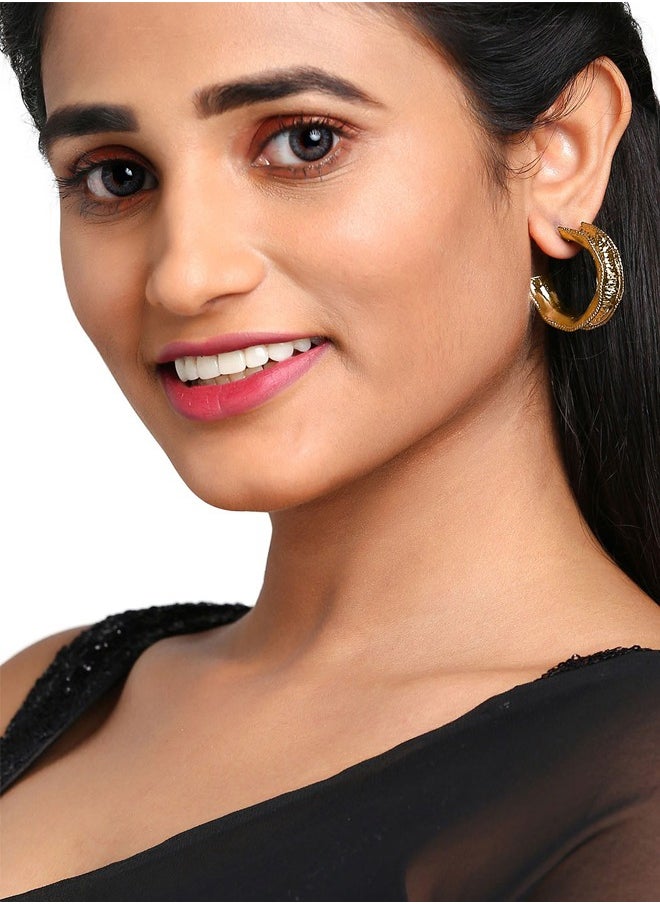 Just Peachy Just Peachy Gold-Toned Contemporary Half Hoop Earrings, Stylish and Elegant Jewelry for Women, Hypoallergenic, Lightweight, and Comfortable ? Perfect for Daily Wear or Special Occasions  - Image 2