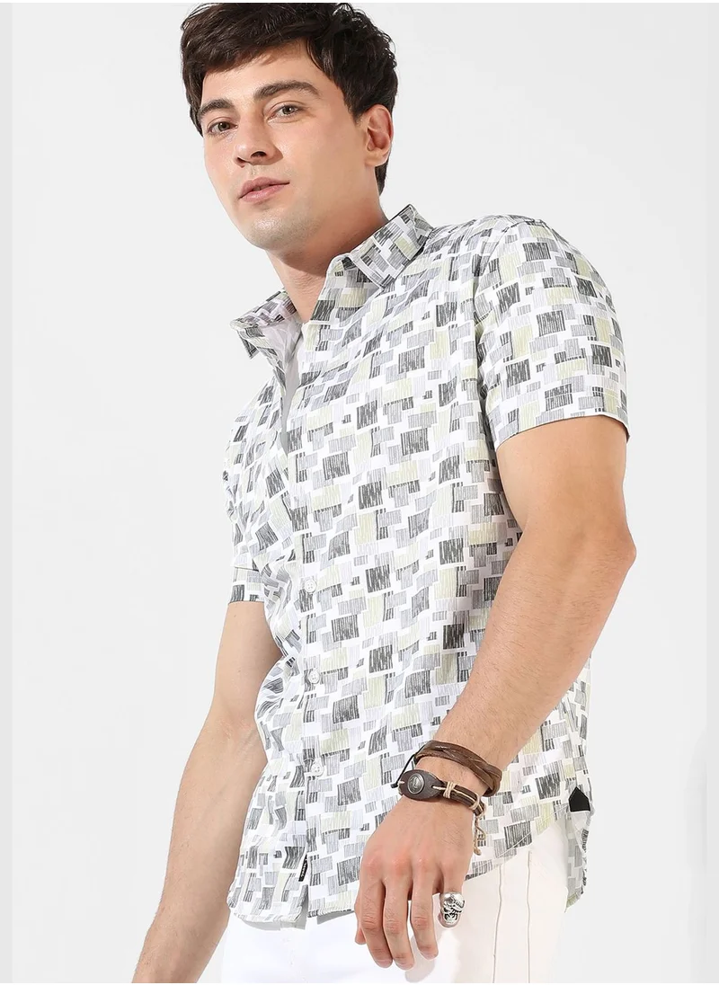 Campus Sutra Printed Spread Collar Short Sleeve Shirt