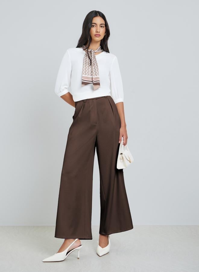 ستايلي بلوزة سادة مع وشاح مطبوع - Image 2