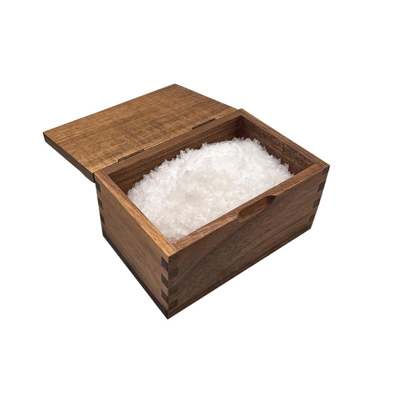 Itomoyo Acacia Wood Salt Cellar Spice Box with Flip Lid Storage Box 55 x 35 x 325 20 oz Kitchen Container Salt Keeper for Gourmet Salts Seasonings Spices Grilling Cooking