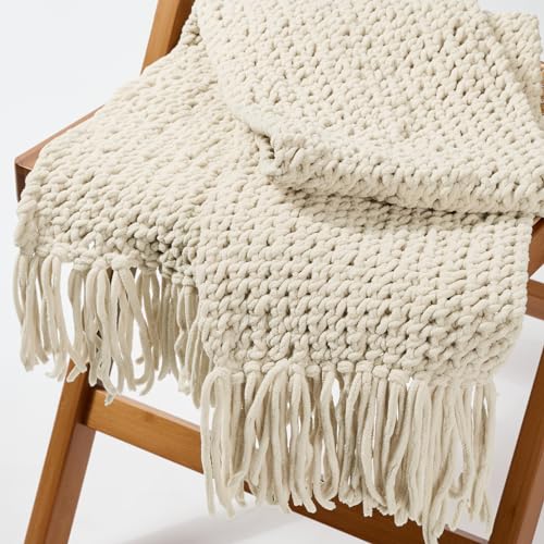 INNDUN Blanket Yarn 8 Pack of 100g/3.5oz - Beige Chenille Yarn 6 Super Bulky - Knitting, Crocheting & Crafts Chunky Yarn - Image 4