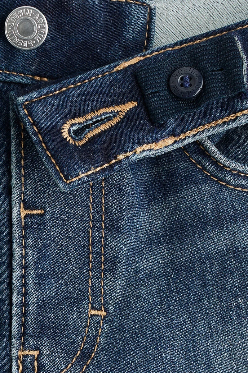 H&M Relaxed Tapered Fit Jeans