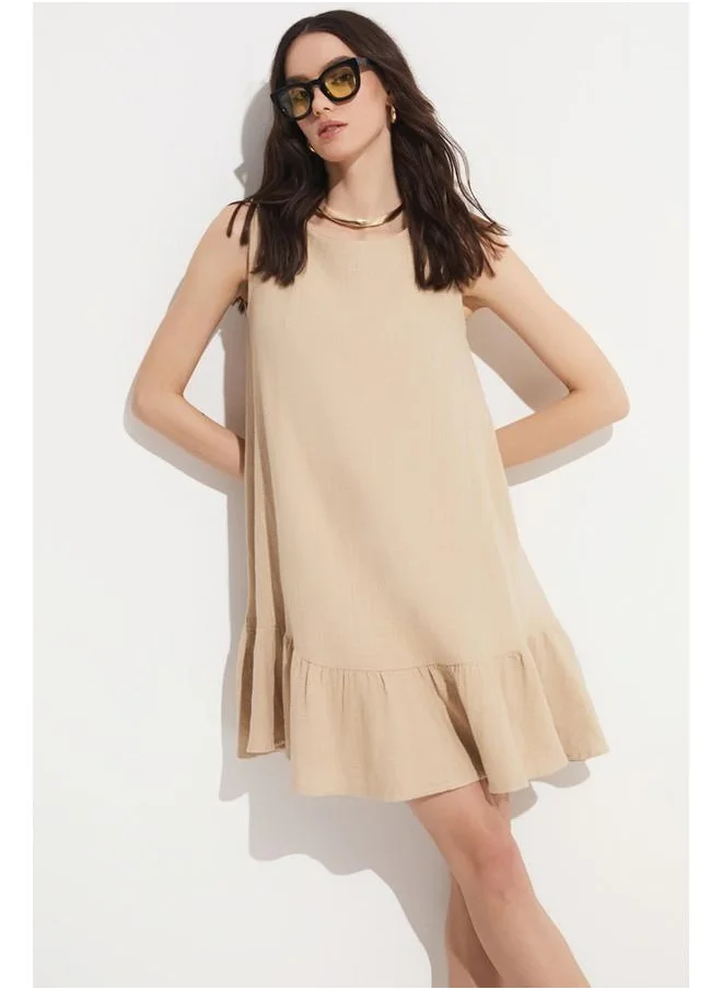 جون June Flounce Detailed 100% Linen Sleeveless Dress