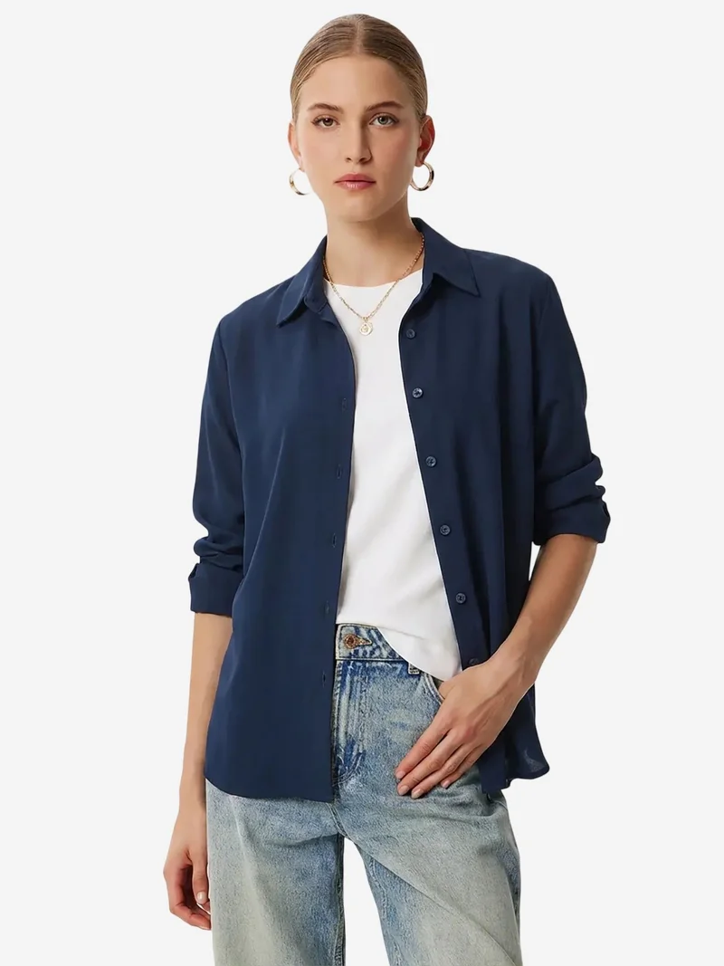 السعادة في إسطنبول ISTANBUL Poplin Button-Up Shirt with Collar