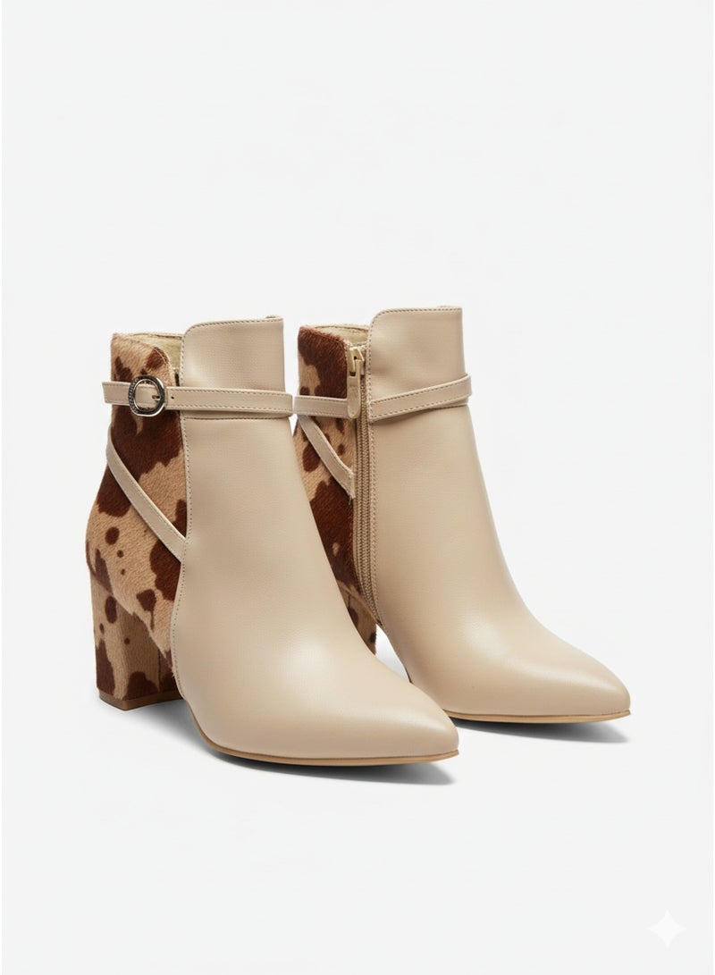 Vbranda Stylish ankle boot featuring a modern - Image 2