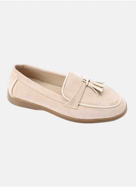 Tassel loafers in beige suede leather