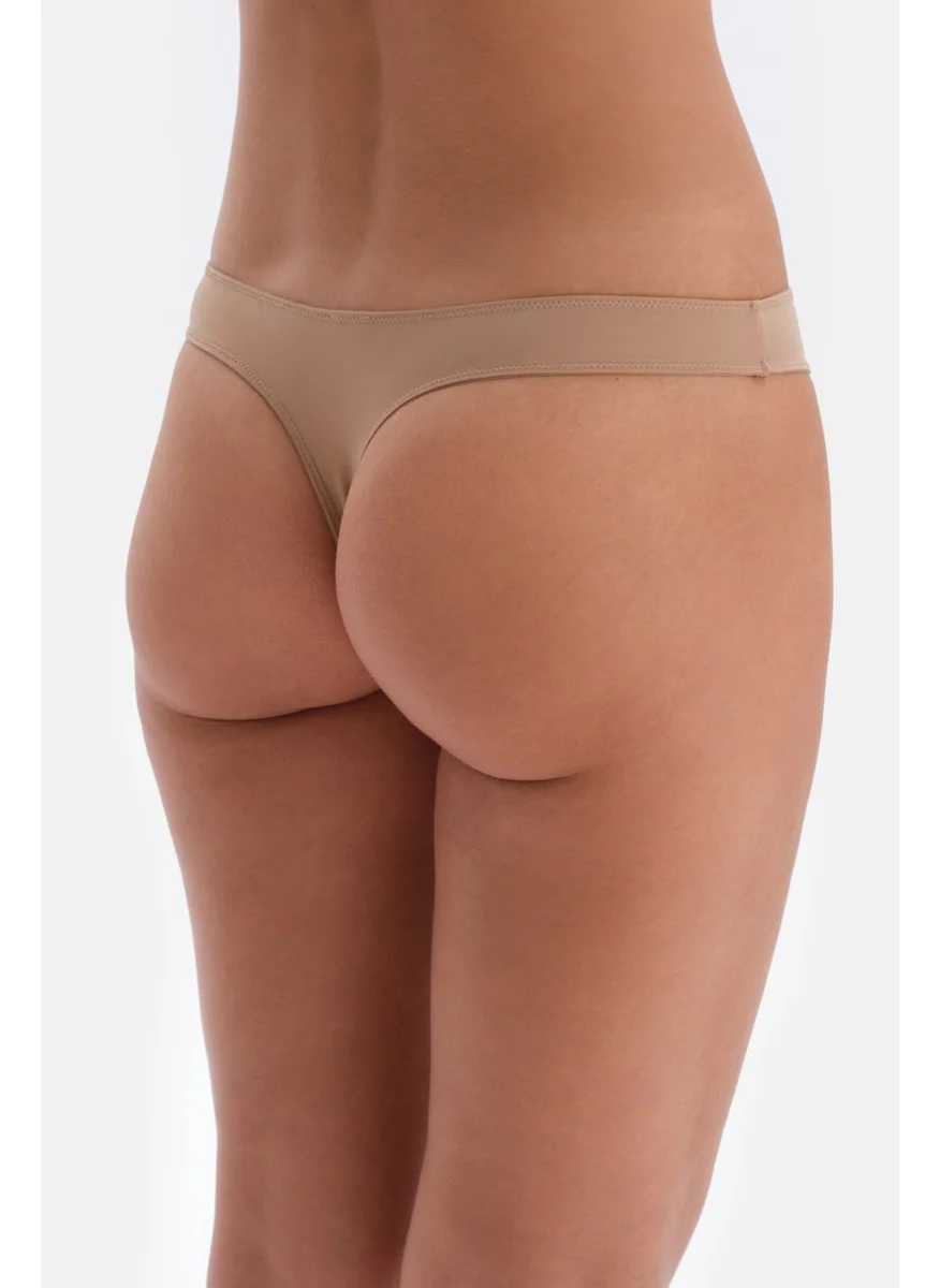داجي Dark Skin Lace Detail Premium Basic Thong Panties