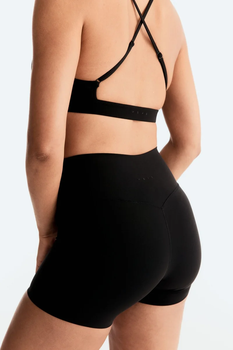 H&M Sports hotpants with SculptMove™