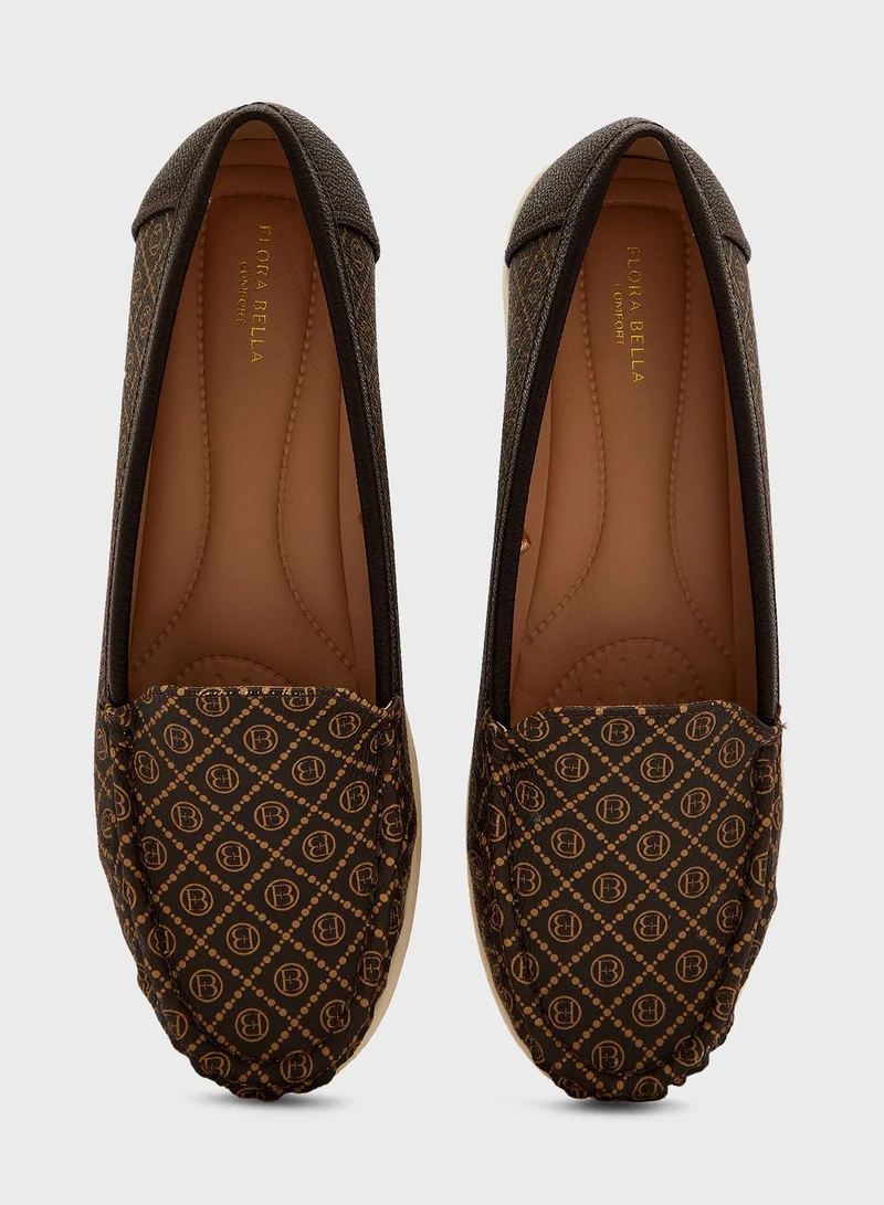 shoexpress Essential Flat Moccasins