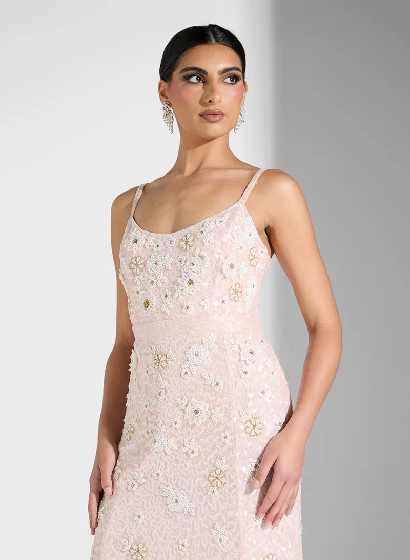 نمشي x Floral Embellished Dress