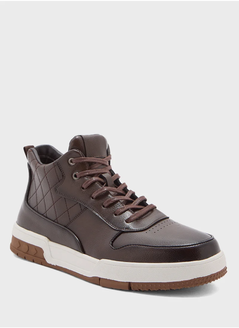 روبرت وود Smart Casual High Top Sneakers