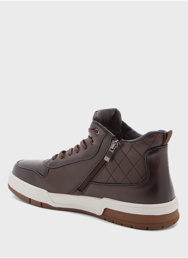 روبرت وود Smart Casual High Top Sneakers