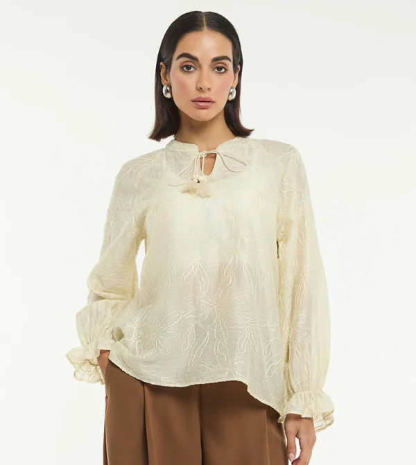 BCBG EMBROIDERED LONG SLEEVES WOVEN BLOUSE