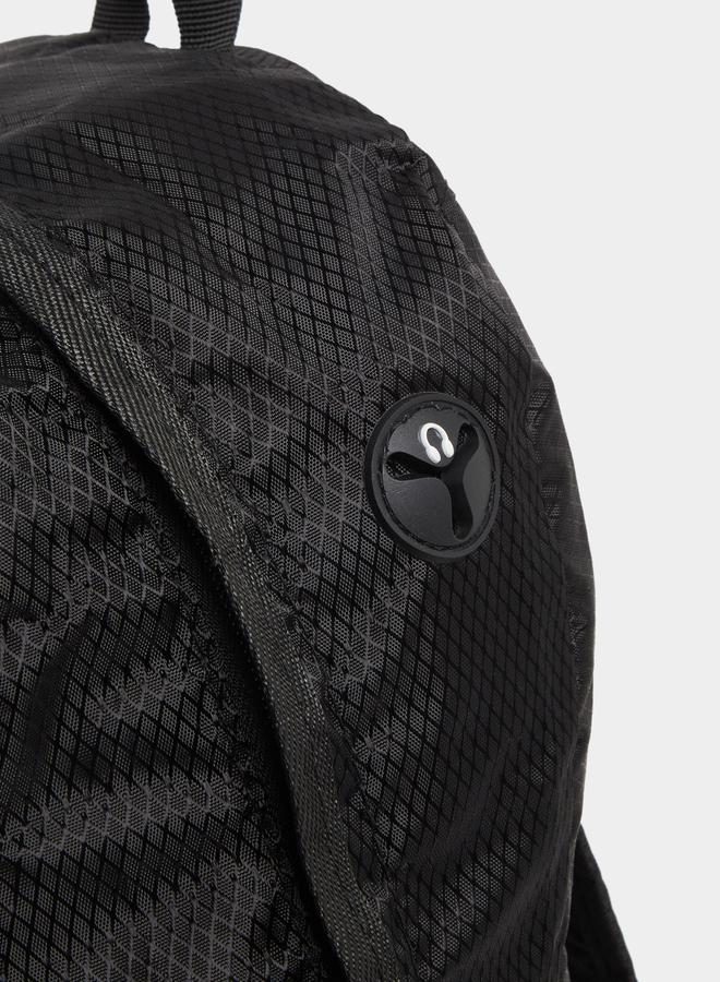 ستايلي حقيبة ظهر بتفاصيل ستلاي وجيوب بسحاب - Image 3