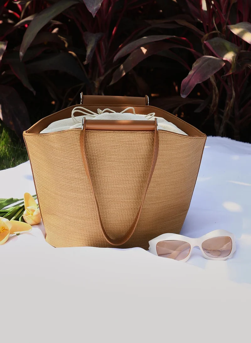 Haute Sauce Solid Zip Lock Regular Jute Hand Bag For Women