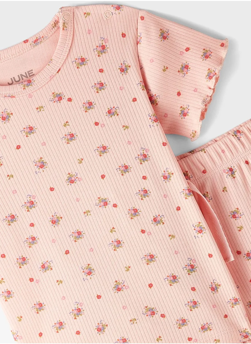 JUNE Kids Crew Neck T-Shirt And Pant Set