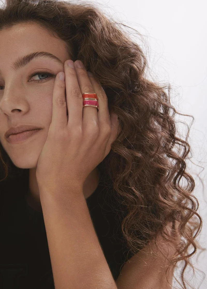 لولا كساديمونت خاتم بتصميم حلقات غير منتظمة