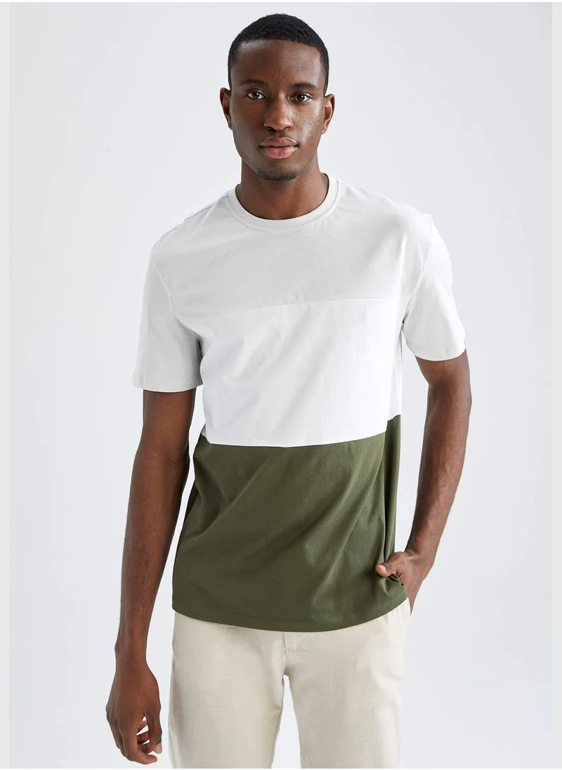 DeFacto Regular Fit Short Sleeve Colour Block T-Shirt