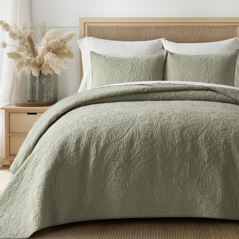 EVERGRACE 100 Cotton Paisley Quilt Set King Size 3 Piece Set  Prewashed Lightweight Bedspread with 2 Shams Soft  Breathable Matelasse Coverlet for AllSeason Comfort Light Sage Green