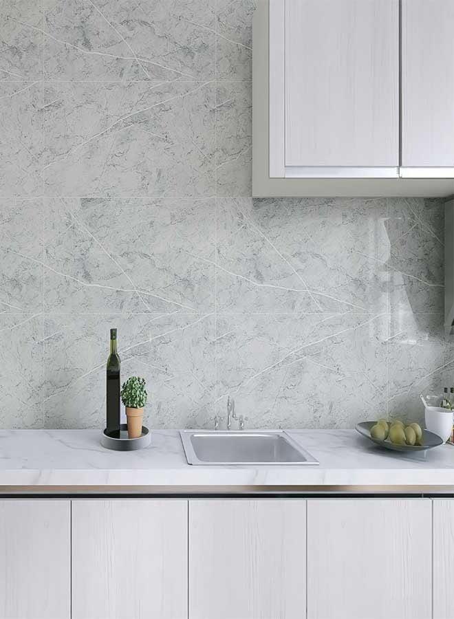 رَوَائِد 10 قطع من ألواح الجدار الرمادية اللاصقة – مقاومة للماء والحرارة، ألواح جدارية للمطبخ، الحمام، غرفة المعيشة، غرفة النوم، وجدار التلفزيون – 31.5" × 15.75" - Image 4