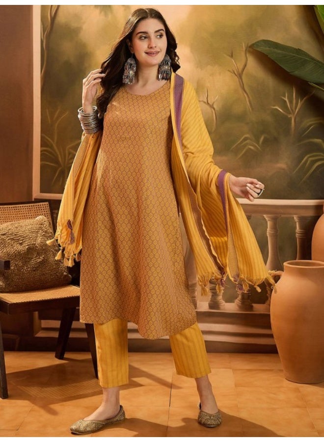 AKS Mustard A-Line Jacquard Cotton Kurta Set - Image 4