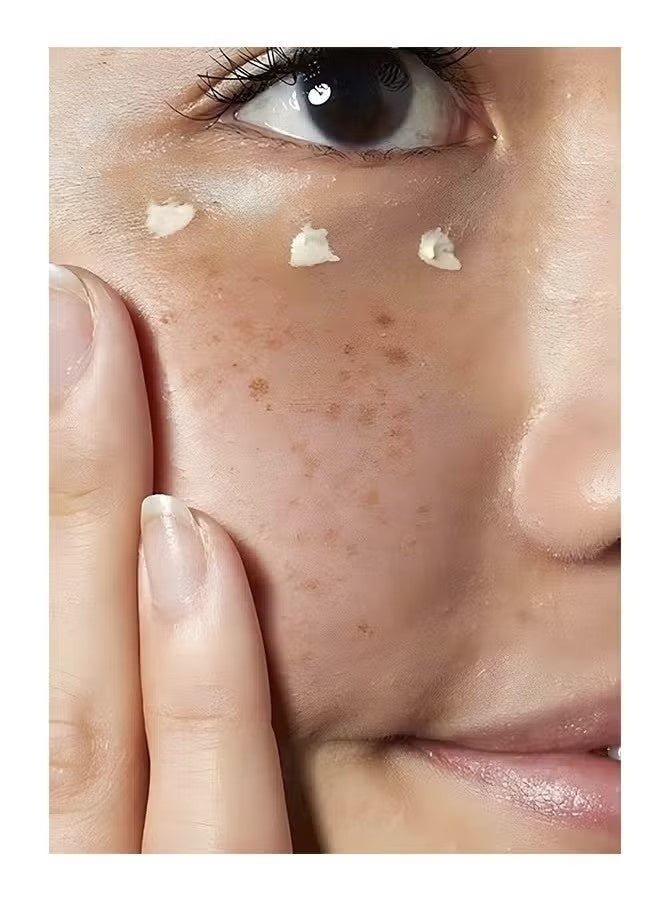 Kiehl's 2 PCS in set Creamy Eye Treatment Cream With Avocado 14g, Contain Vitamin A, Avocado Oil and Fatty Acids To Hydrate Skin, Reduce The Look Of Puffiness and Fine Lines, Unveil More Vigorous Looking Eye Area - Image 3