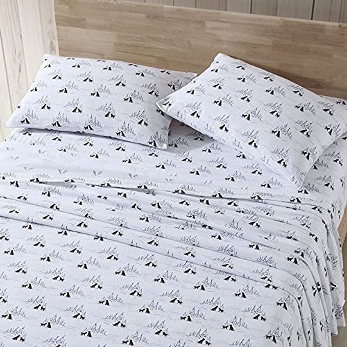 TWIN SHEET SET WARM BREATHABLE COTTON FLANNEL BEDDING WITH DEEP POCKETS BRUSHED FOR EXTRA SOFTNESS COZY HOME DECOR OEKOTEX CERTIFIED DOG FRIENDS WHITE TWIN