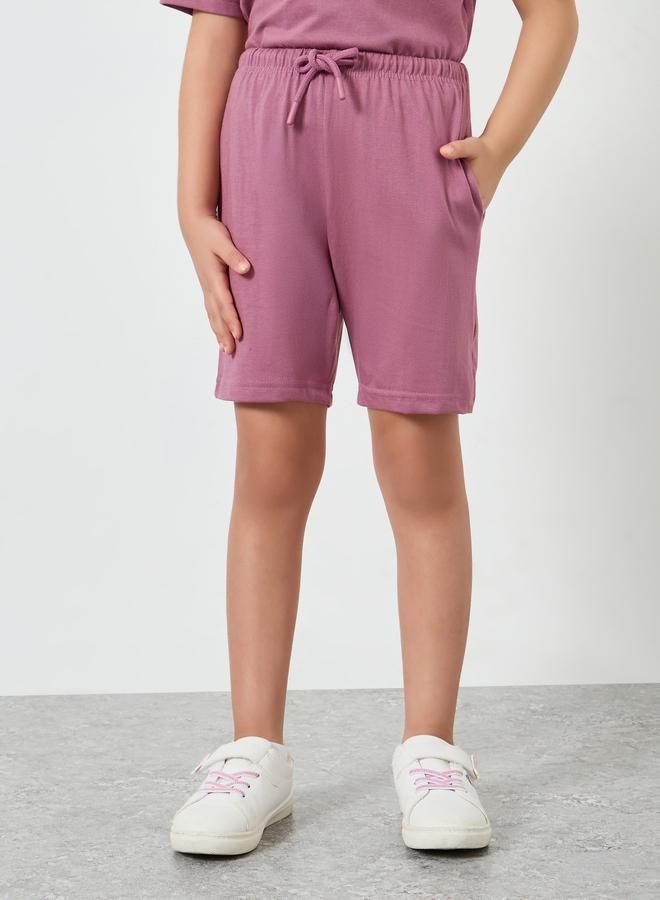 Styli Girls Text Print Oversized T-Shirt and Shorts Set - Image 4