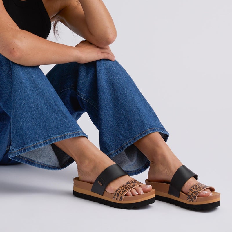 REEF Cushion Vista Hi Womens Platform Fashion Sandal, Arch Support, Ultra Soft Cushion Footbed, Leopard Duo, 6 - Image 2