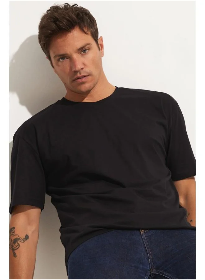 JUNE June Men Oversize Basic Crew Neck Tshirt Black