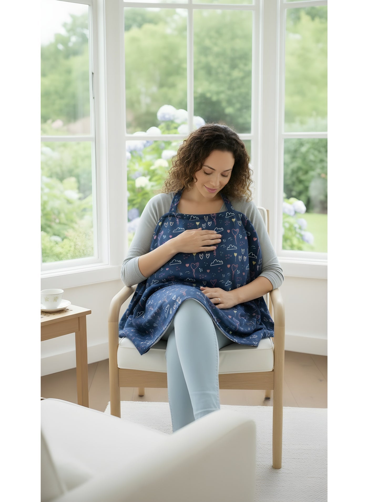 Mamas One Breastfeeding Cover - Comfort & Privacy for Moms