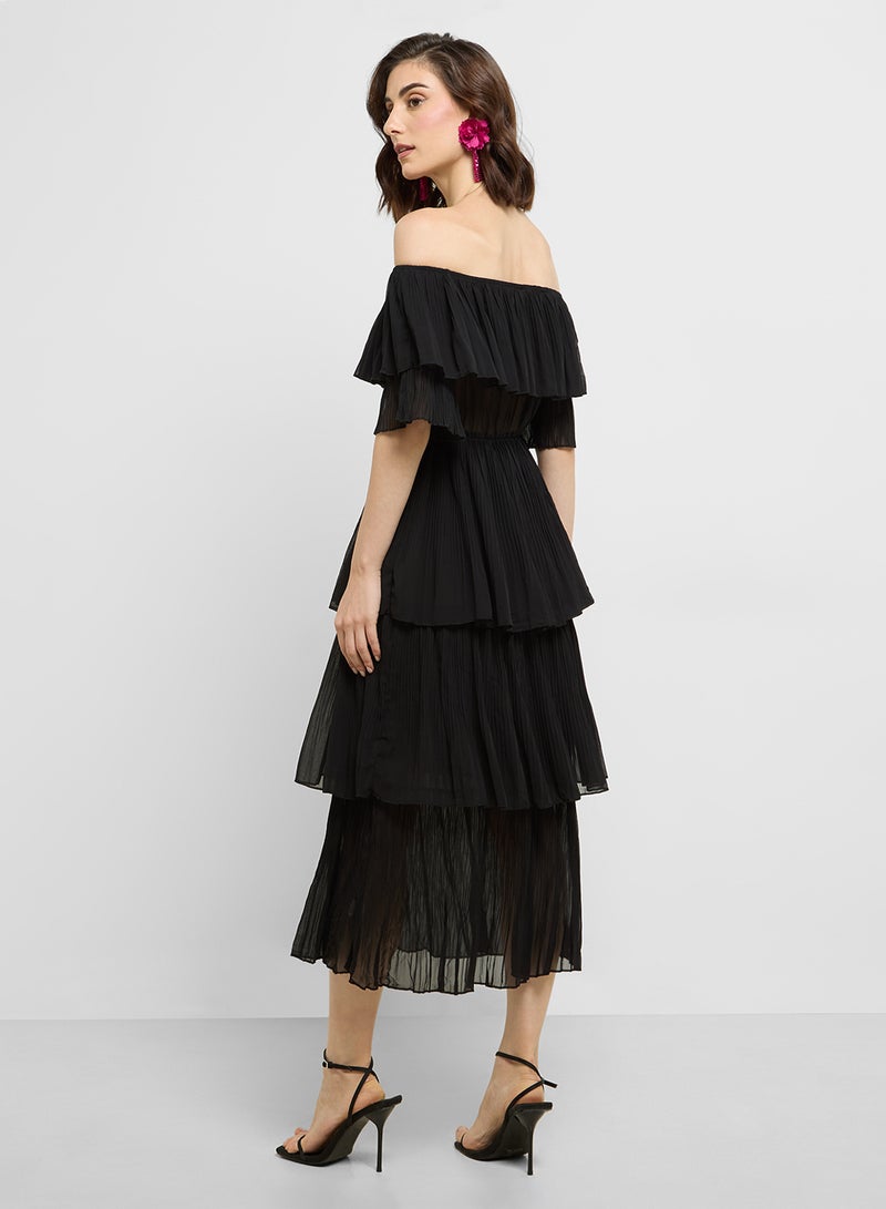 ايلا فستان مكشوف الأكتاف بطبقات - Image 2