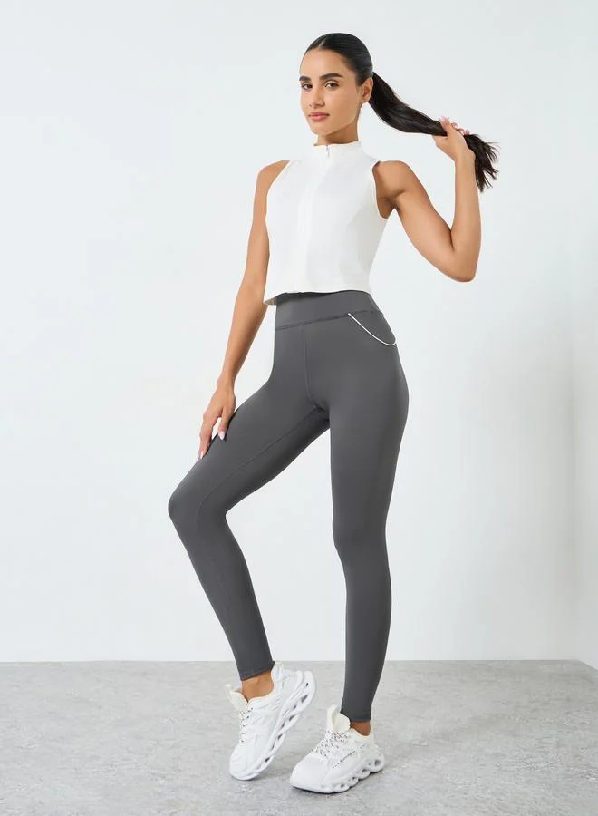 ستايلي اكتيف ليقنز بخطوط عاكسة ومنحنية جانبية