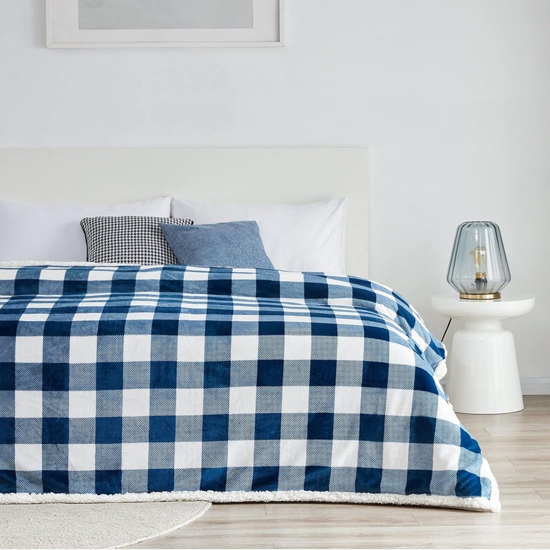 Touchat Sherpa Plaid Twin Blanket 60" X 70", Fuzzy Fluffy Soft Cozy Throw Blanket, Twin Size Plush Fleece Flannel Plush Microfiber Blanket for Couch Bed Sofa (Navy) - Image 4
