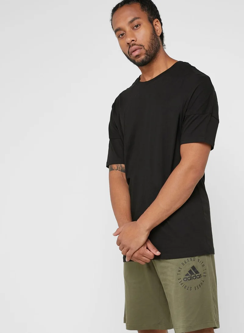 adidas شورت بخصر مطاطي
