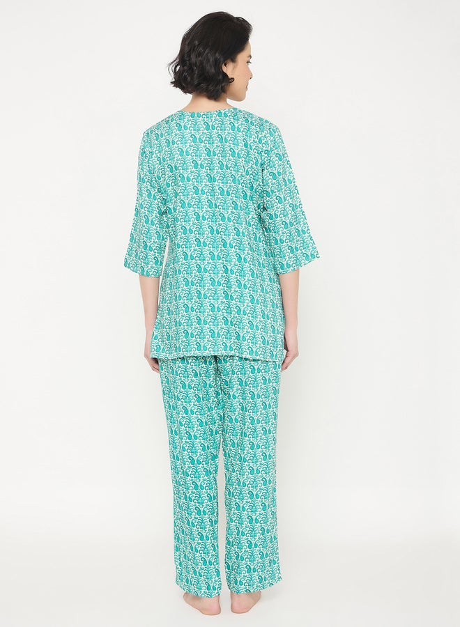 Clovia Paisley Print Notch Neck Top and Pyjama Set - Image 2