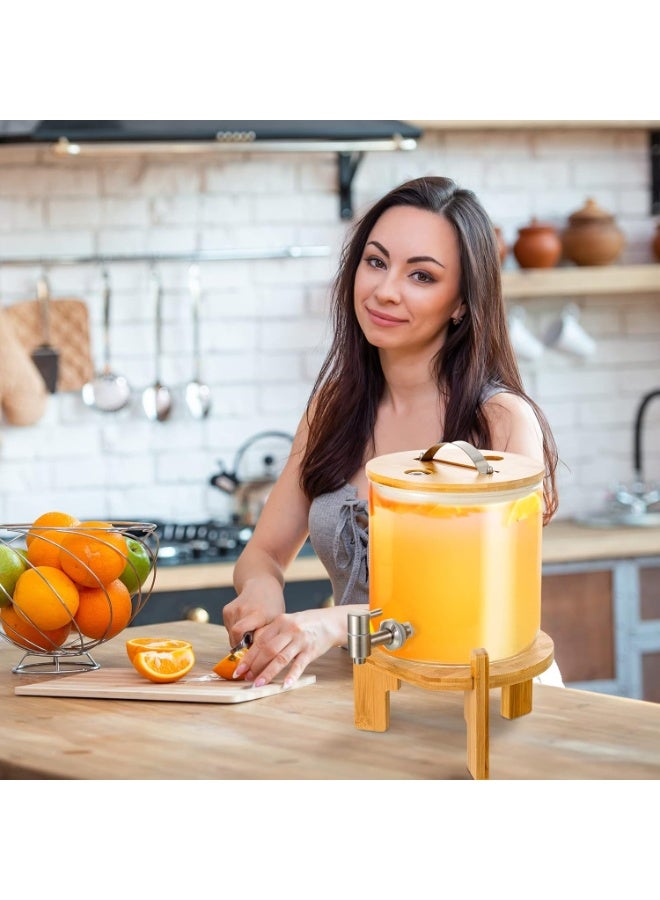 موزع مشروبات زجاجي بسعة 5 لتر مع حامل خشبى مع حنفية من الستانلس ستيل وغطاء موزع للثلاجة للمشروبات الساخنة او الباردة والماء والعصير والسوائل والشاي المثلج - Image 3