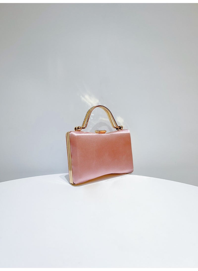 Mark Fairwhale New Fashionable Handbag For Dinner Parties  - Image 4
