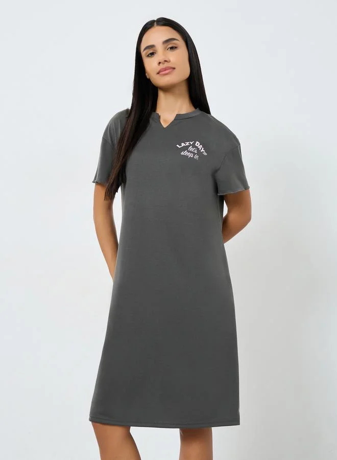 Styli Lazy Days Notch Neck Drop Shoulder Sleeve Sleep T-Shirt Dress