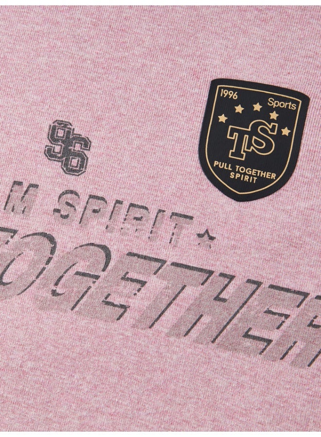 سيمير تيشيرت كاجوال بطباعة أمامية وتفاصيل على الأكتاف للنساء - Image 4