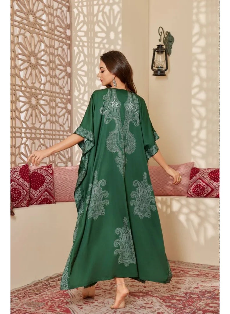 Closme Women's Emerald Green Paisley Print Kaftan – Loose Batwing Sleeve Abaya for Daily Wear - Image 2