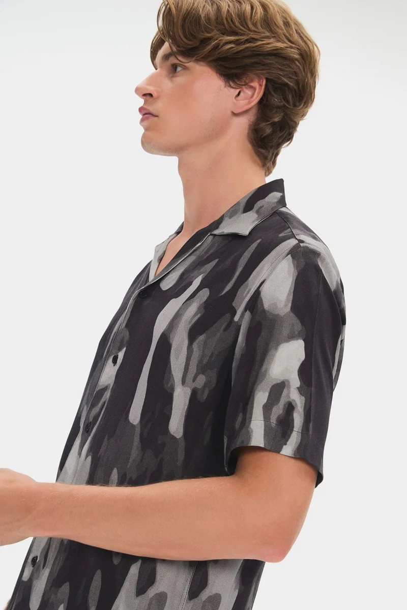 JUNE Exclusive Men's Short Sleeve Regular Shirt