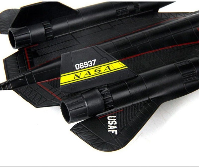 klarako 1/144 Diecast SR 71A Blackbird Reconnaissance Plane Military Model for Home Office Decoration - Image 5