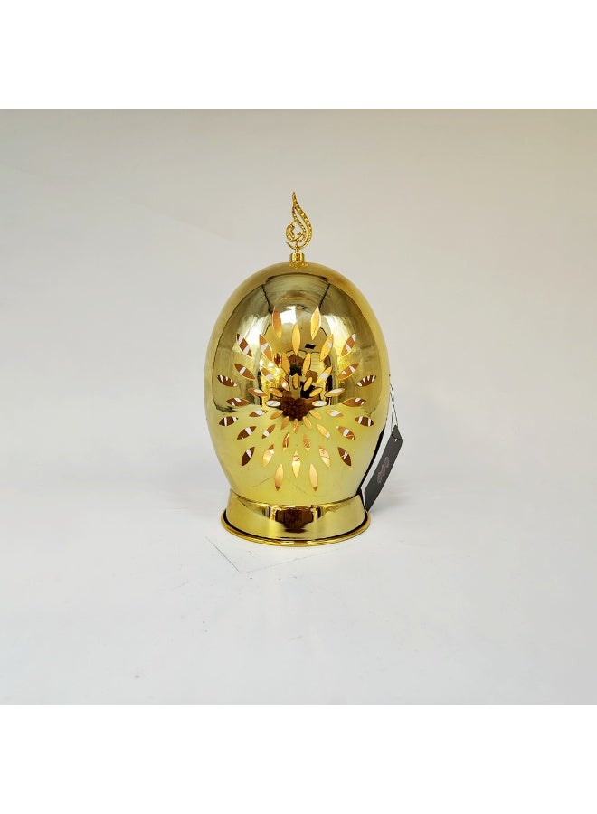Living Gold oval decorative lantern with light - Image 3